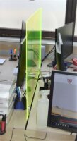 Lochmann Fixing Shield - Acrylglaswand mit Fixierungsschrauben und Öffnung für Kabelverbindungen Fluo Orange transparent